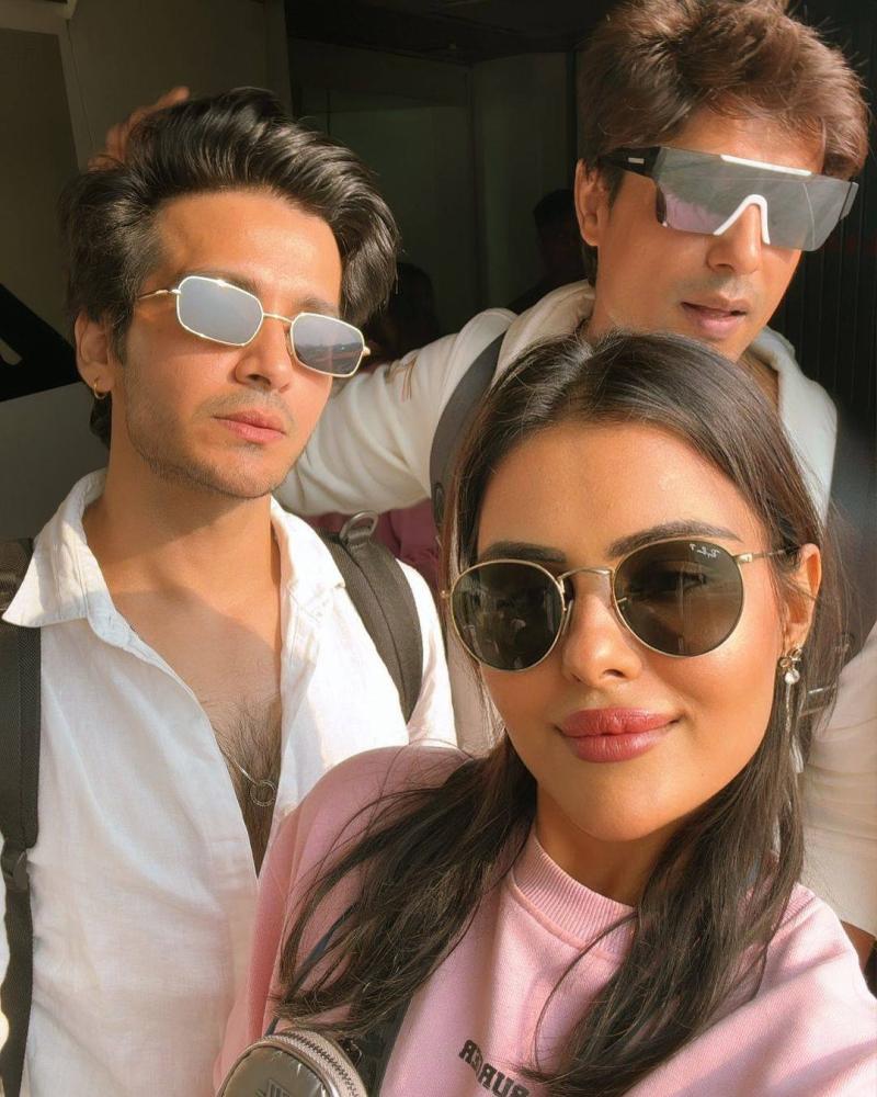 priyanka-chahar-goa-vacation-photos